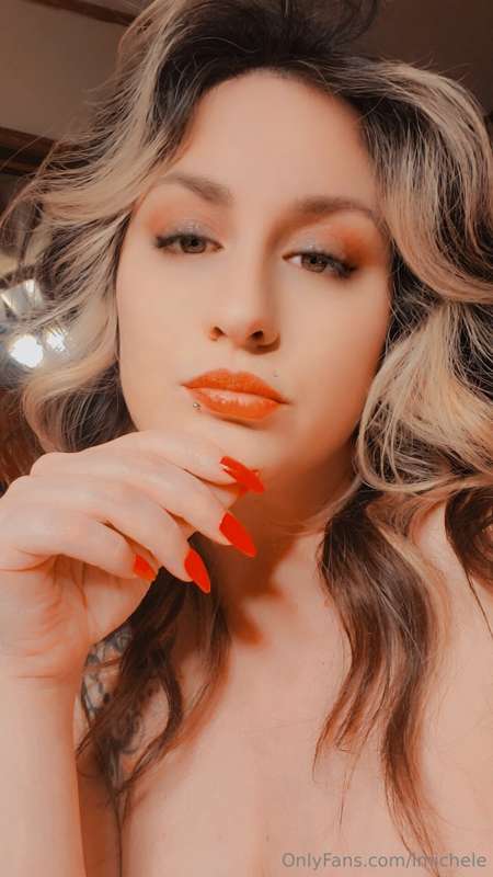 💋