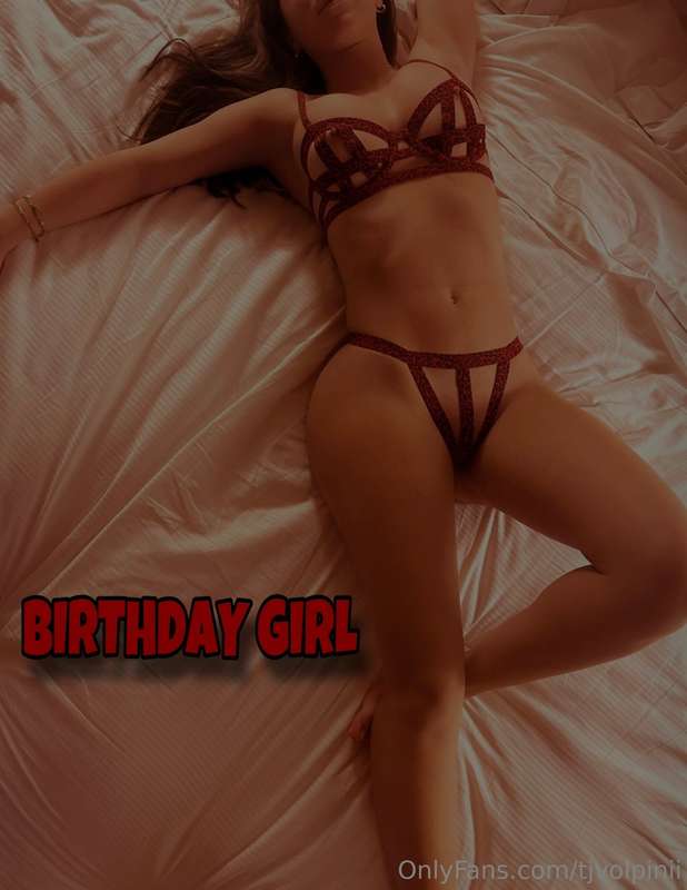 È IL MIO COMPLEANNOOO❤️🎁❤️🎁❤️🎁È vero che è il mio giorno… ma..