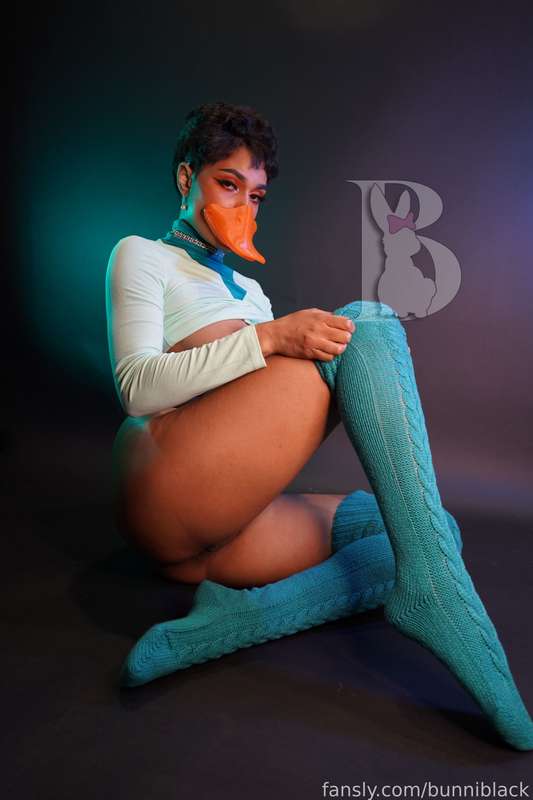 Bunniblack - Fansly - 09 Mar, 2023 3