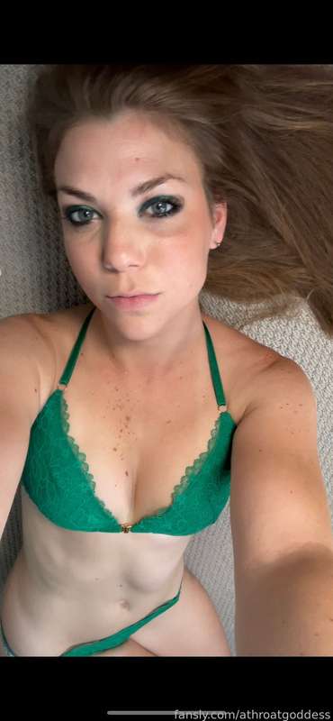 Athroatgoddess - Fansly - 04 Oct, 2021 8