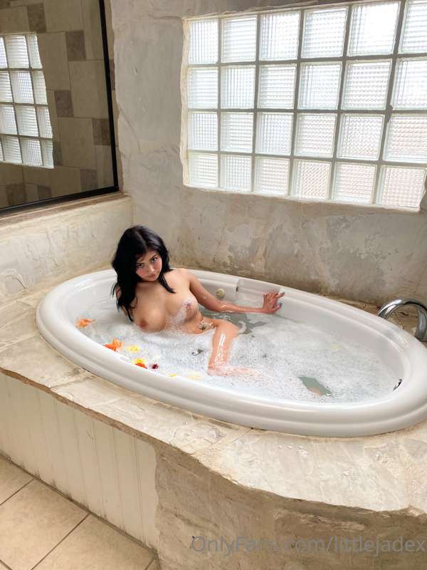 Bambi.Babie - Onlyfans - 28 Jan, 2022 2