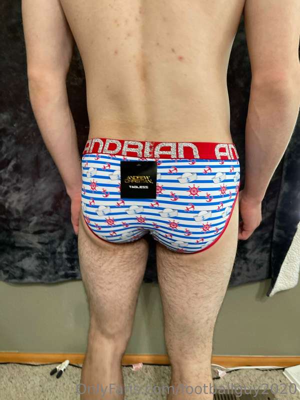 Andrew Christian looks pretty good on me! Set 4 13