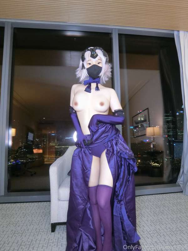 Do you want to dance with me tonight?(●´з`)♡ 3