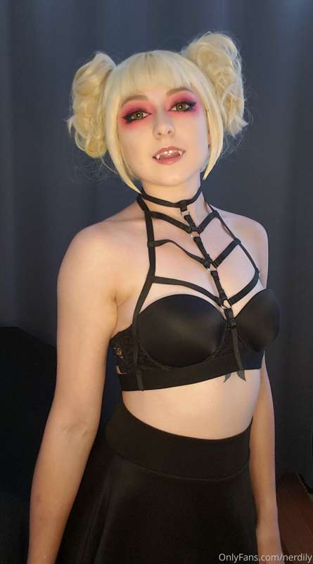 Unlock the other 16 photos to see Toga's body underneath tha.. 1