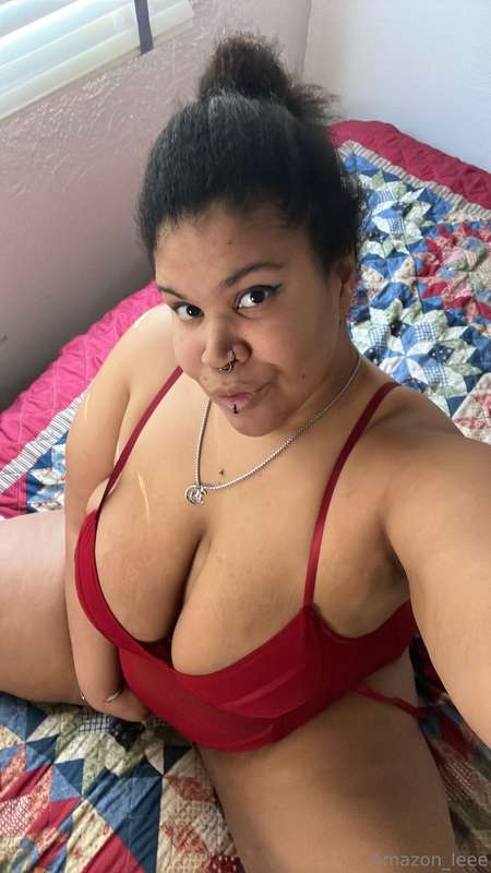 Cum play with me 
