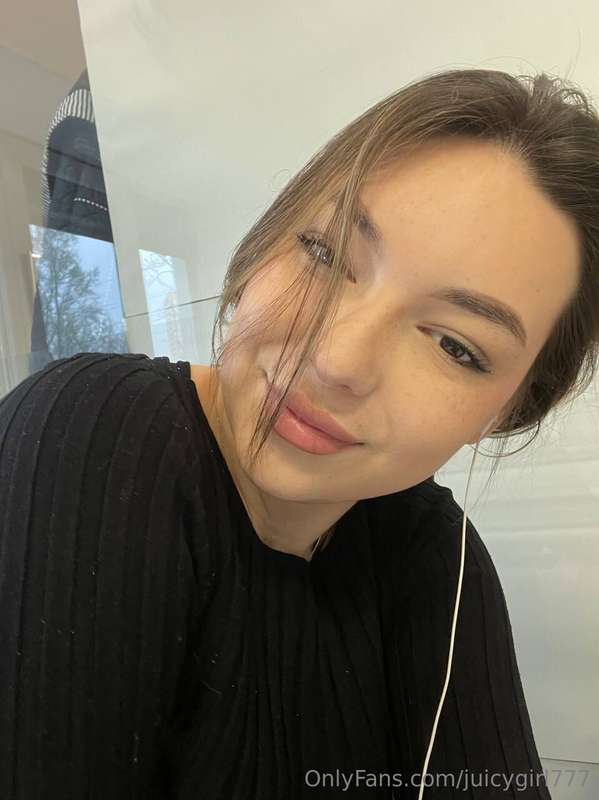 Guys, help me figure it out! 🥰How do you spend your weekends..