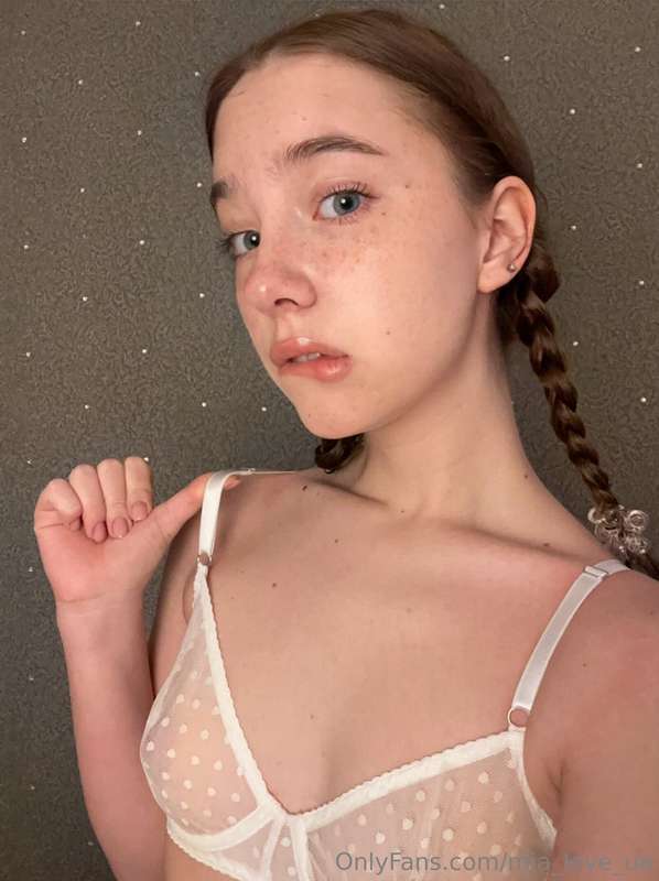 🍓 ONLY TODAY — CUTE, TIGHT & FLAT-CHESTED FUN @jennifer_jenn..