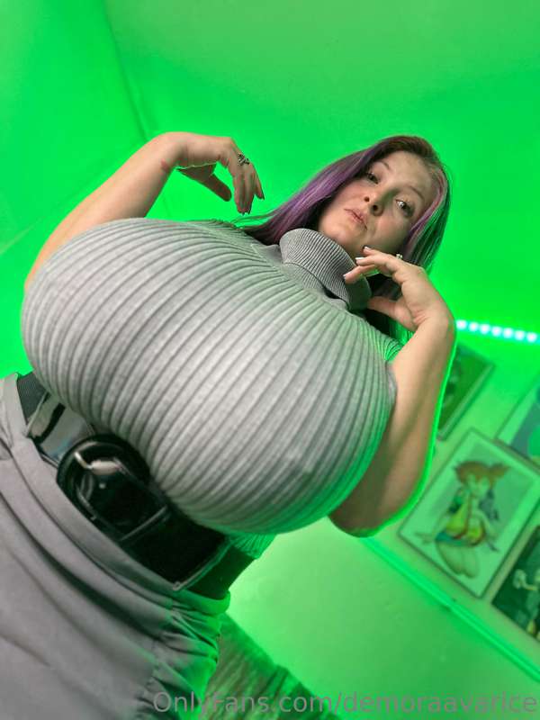 It even works braless! was gonna make a joke about a armload.. 12