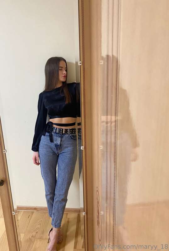 Maryy_18 - Onlyfans - 22 Jan, 2025