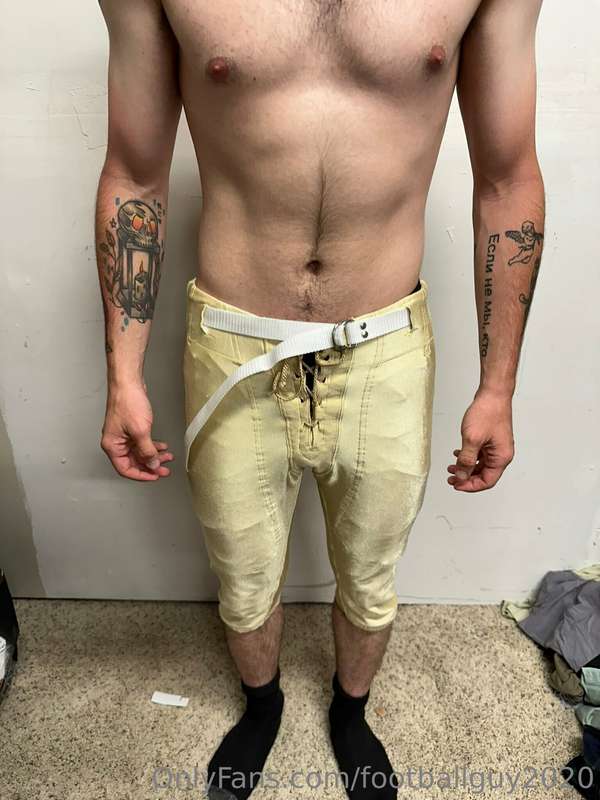 I look great in football pants don't I?? 14