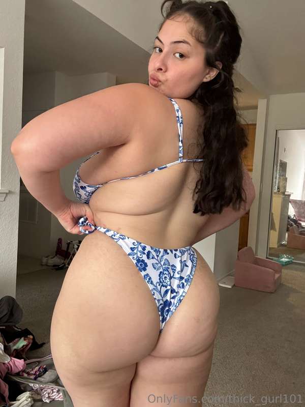 Thick_Gurl101 - Onlyfans - 17 Aug, 2024 30