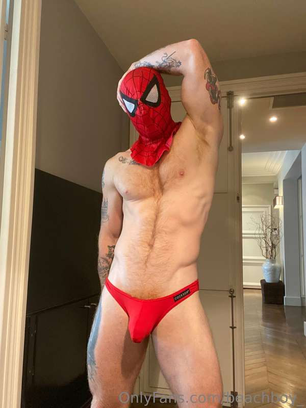 Happy Halloween cum suckers 🎃 from your favourite friendly n.. 6
