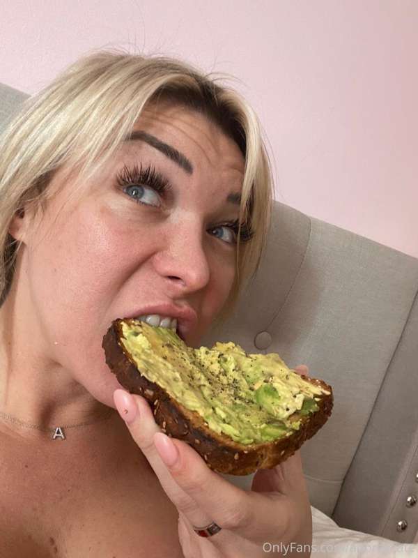 Yummy 🥑 I love avocado toast!!