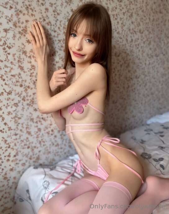 This angel @lola_lli will give you the best orgasm💦💦💦 Her @l..