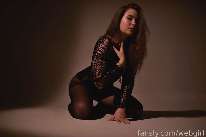 Webgirl - Fansly - 20 Sep, 2023