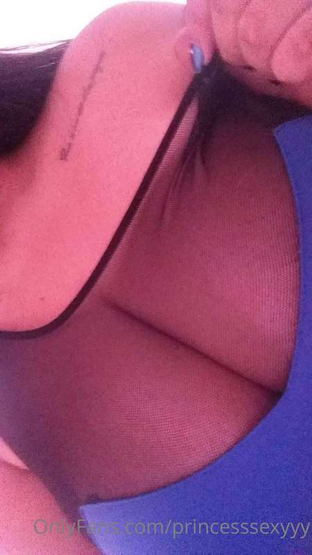 Do you like my boobs?🎈🎈