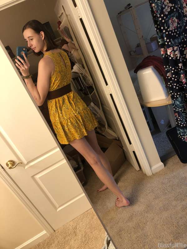 Outfit for today! I put on the brown sandal heels 👠 they’re .. 2