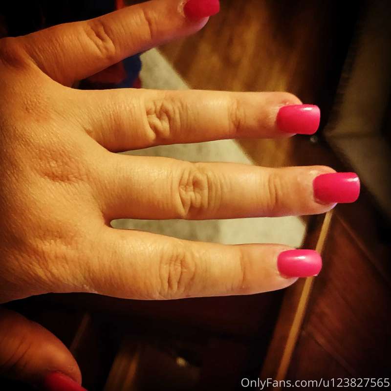 Fresh nails, Fresh toes=feeling beautiful
