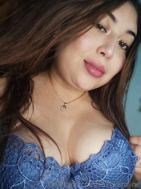take off my bra and suck my tits 1