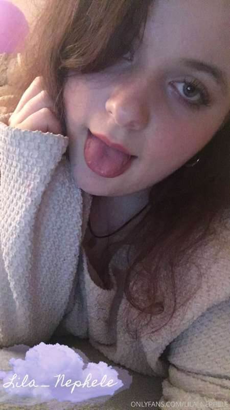 😘