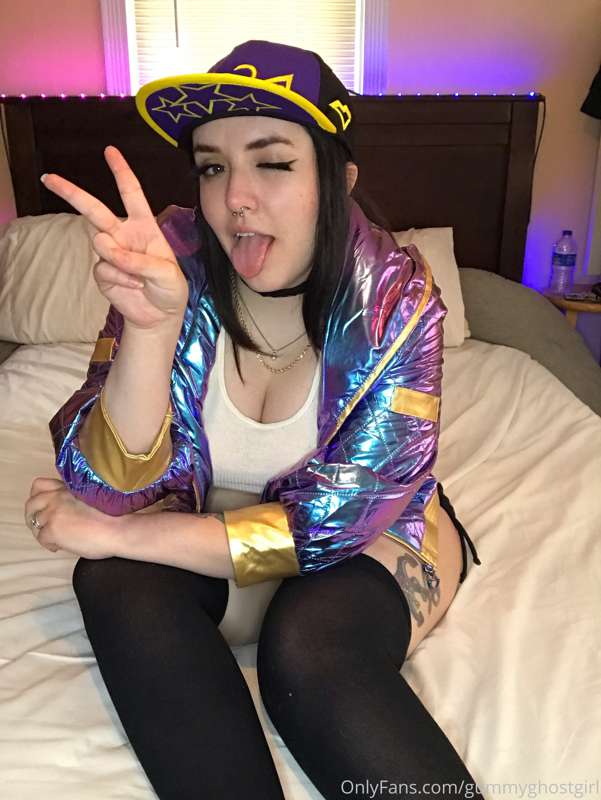 Akali KDA cosplay!💜 24