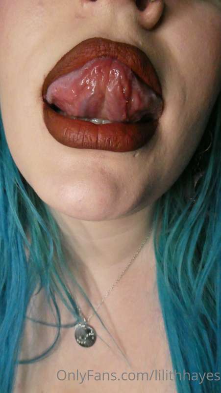 would this colour look nice smeared on your cock?