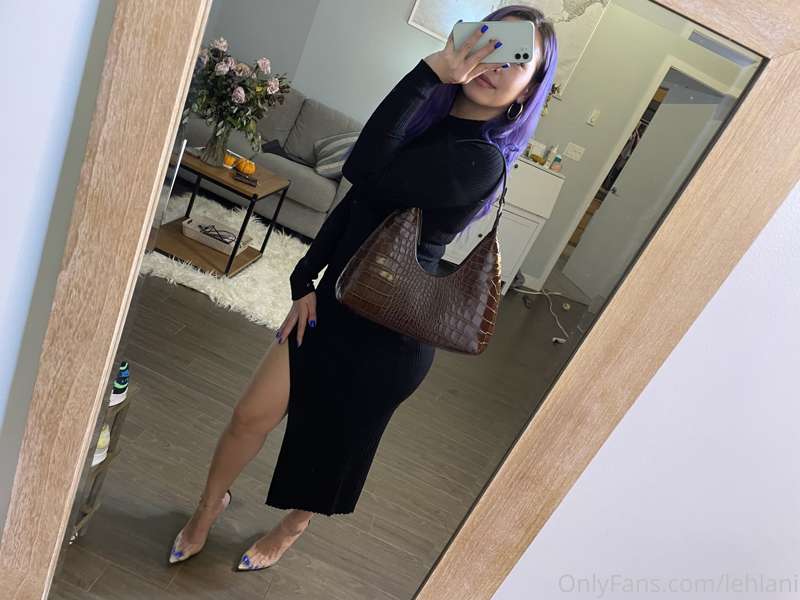 I love my new bag and my new dress 😋🥰 thank u guys for helpi.. 17
