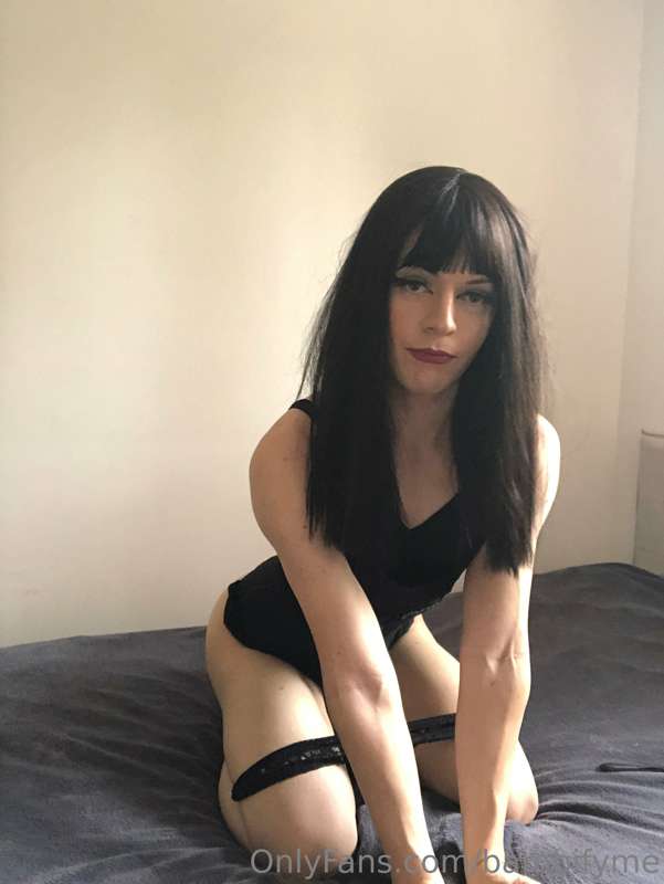 I just started HRT 💕 
And I'm sooo excited to share this jou.. 12