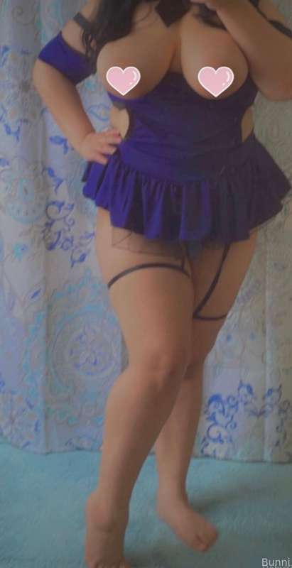 Strawbewwymilf - Fansly - 10 Jan, 2023