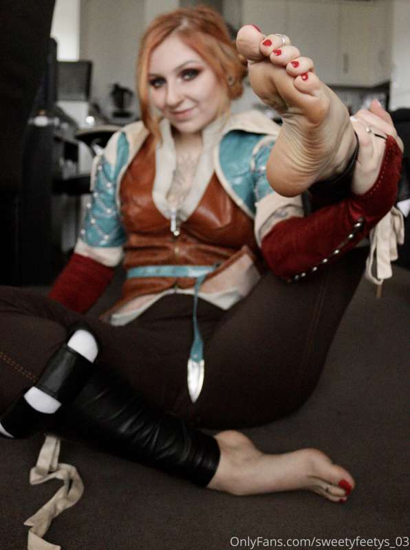 Do I have any fans of the Witcher on here ? 😏🔥

Let Triss Me.. 14