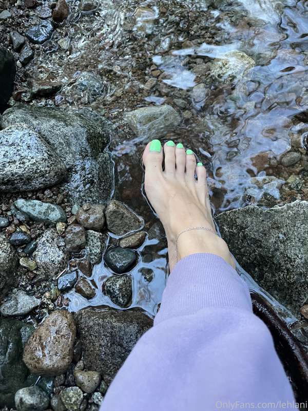 A little clean by the water. Sadly some guy came near me at ..