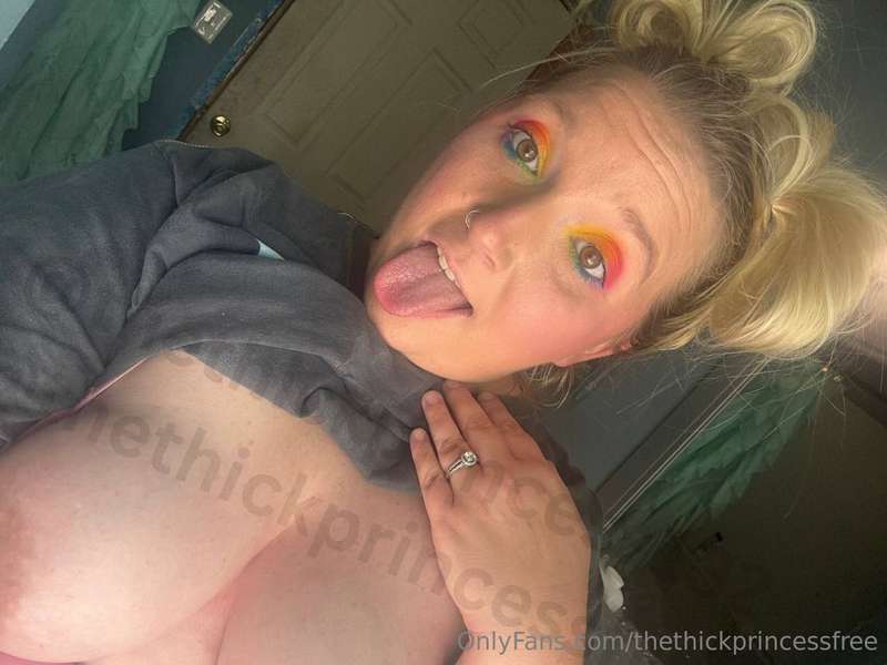 🤤 Cum watch me fuck a monster cock when you sub to my vip @t..