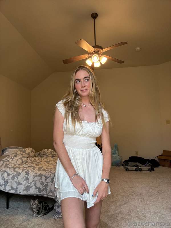 Looking innocent 😇 but then I get on my knees and make you 🤯