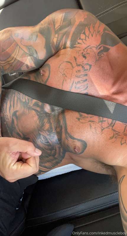 Always wear ur seatbelts safety first