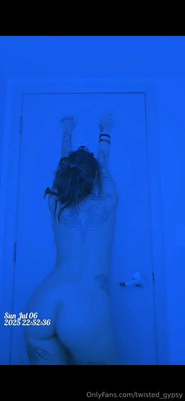 Twisted_Gypsy - Onlyfans - 2025-07-07T03:04:15