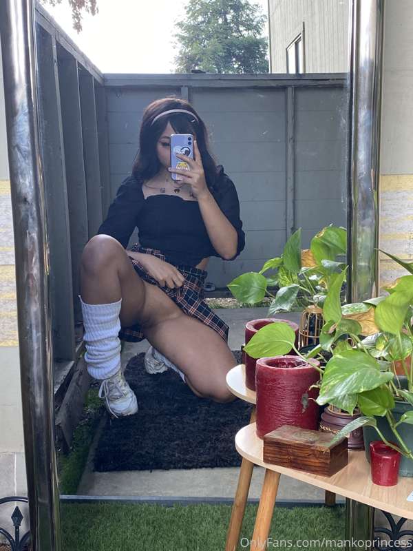 having fun in my mini garden <3 should I film something even.. 2