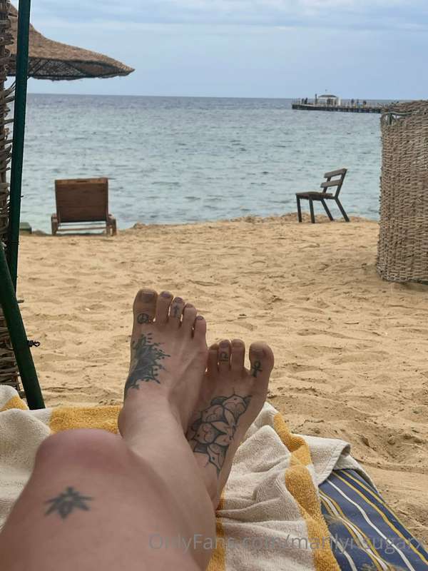 Feets 🦶🏻 2