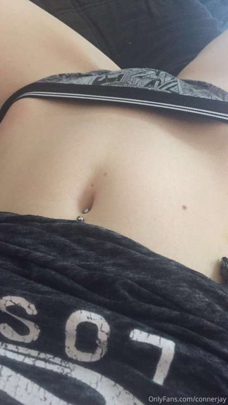 I want cum all over my stomach 1