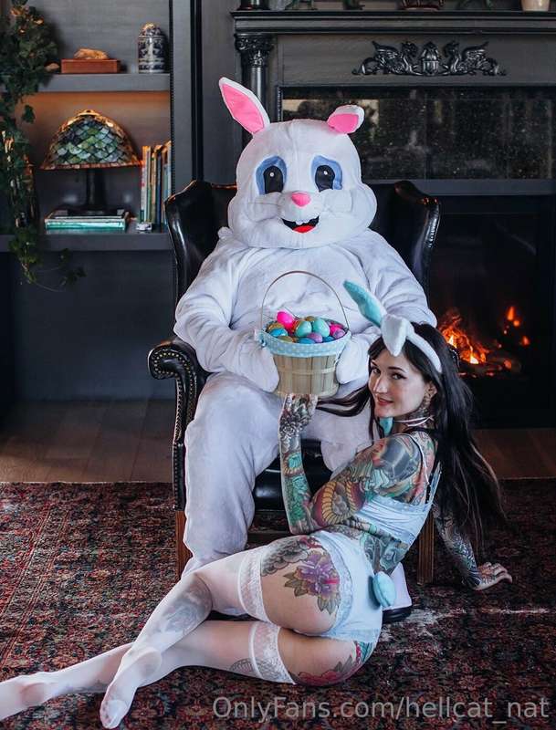 Hoppy Easter from Mr. Bunny & I, this was such a fun photosh.. 5