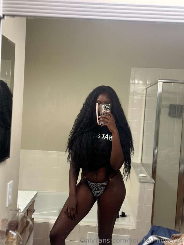 Yourfavmodel24 - Onlyfans - 25 Aug, 2024