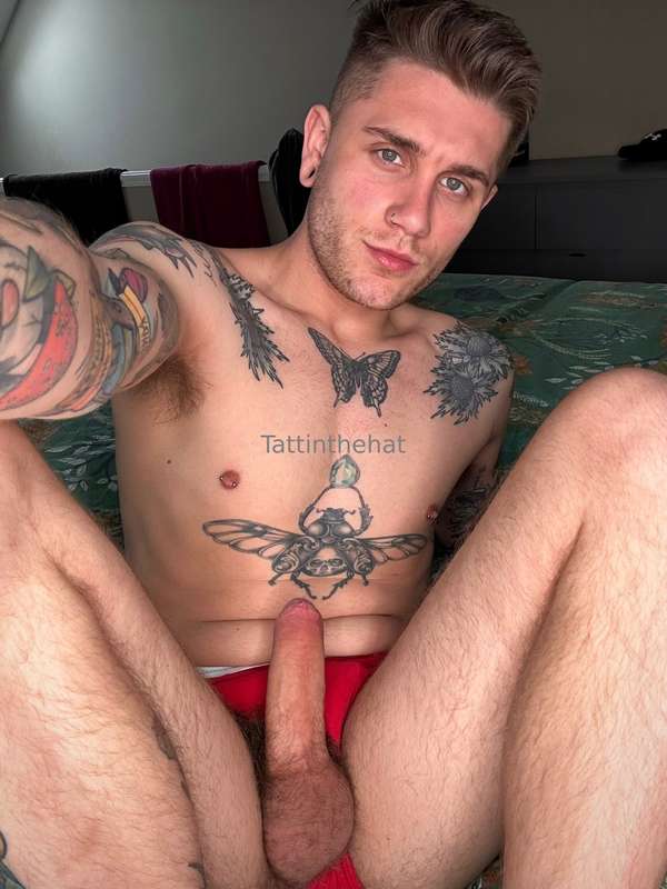 🙋🏼‍♂️