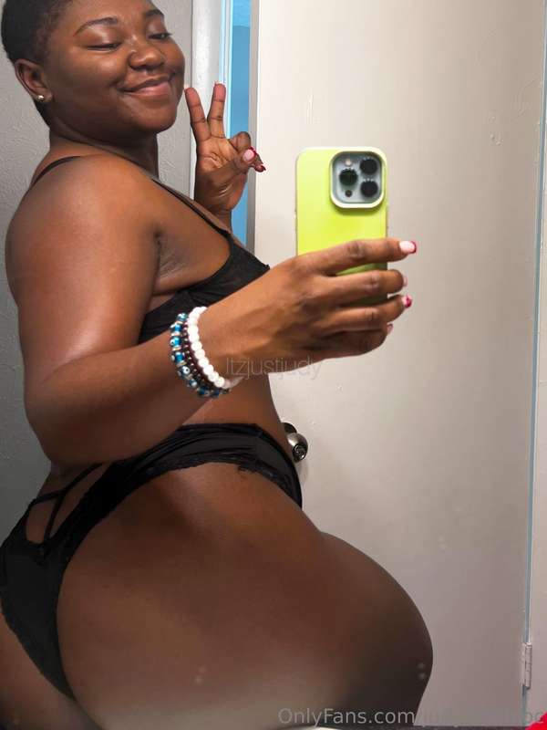 what’s under my lab clothes >>>>  3