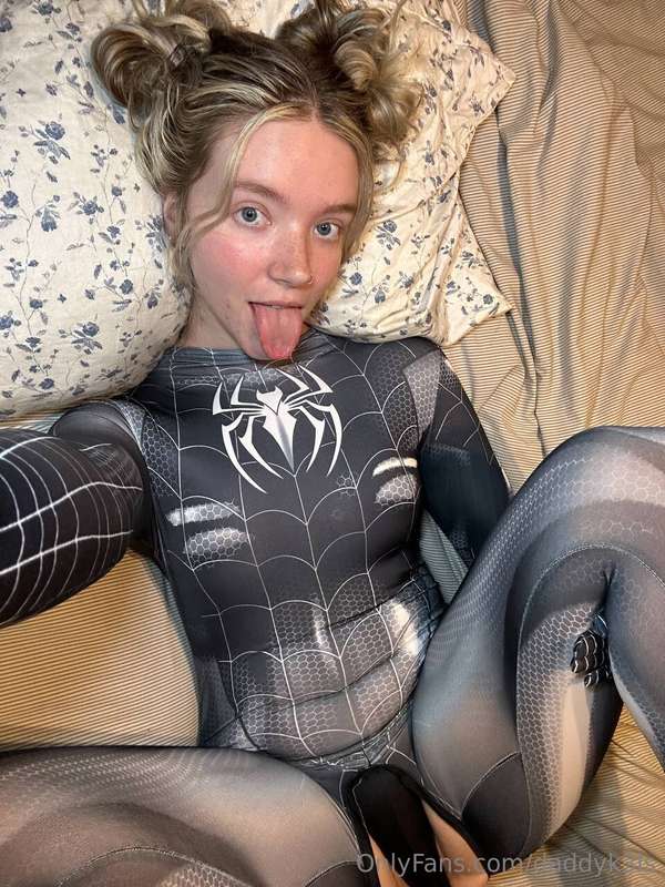 oes this spider suit make you want to bend me over right now.. 1