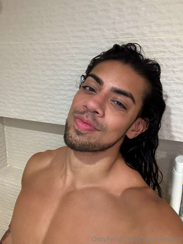 Come join me in the shower & drop the soap for me baby, you’..