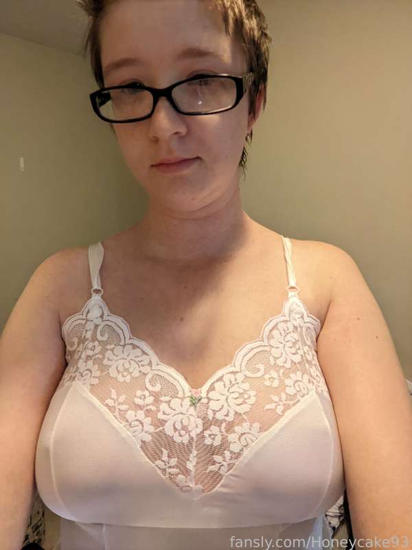 Honeycake93 - Fansly - 23 Oct, 2023 28