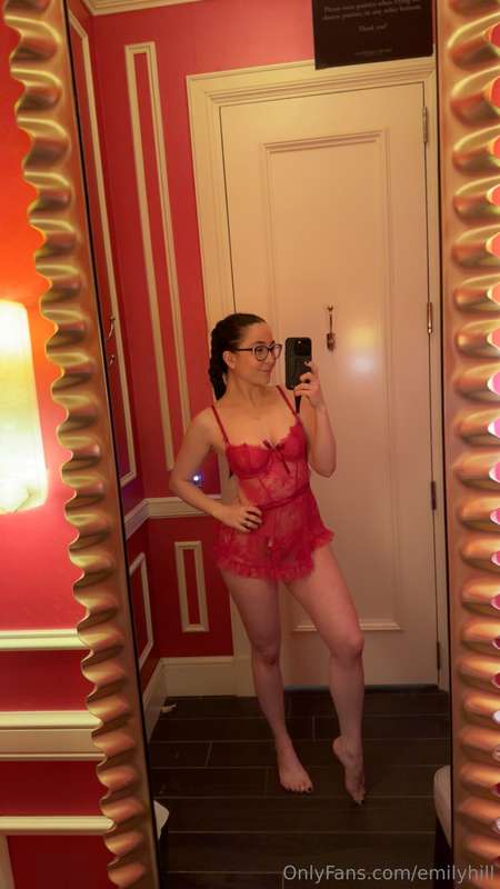Emilyhill - Onlyfans - 09 Apr, 2025 6