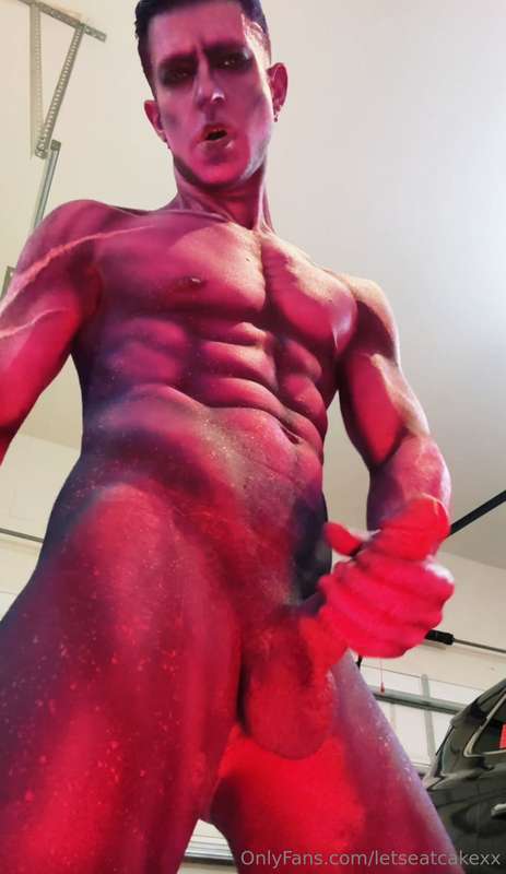 PAINT THE TOWN REDFREE VIP EXCLUSIVEI just sent all my VIP M.. 5