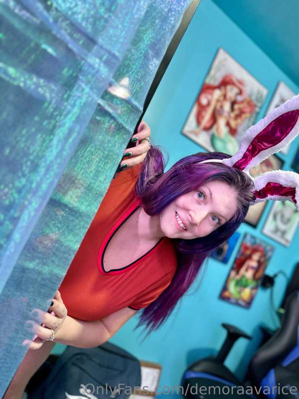 "Whats up Cock?" 🐰