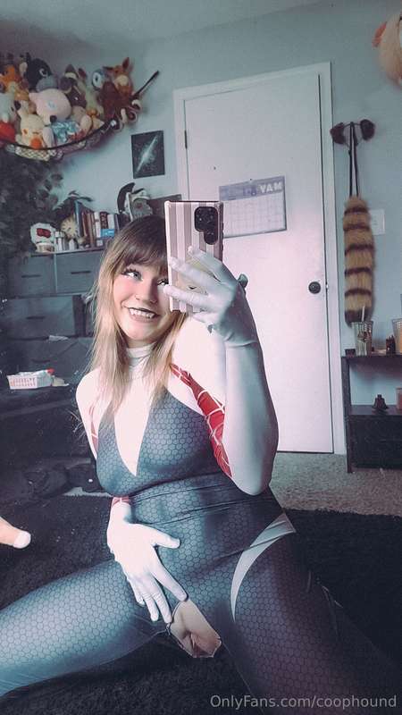 POV youre dating Spidergwen and she sends you these snaps <3.. 10