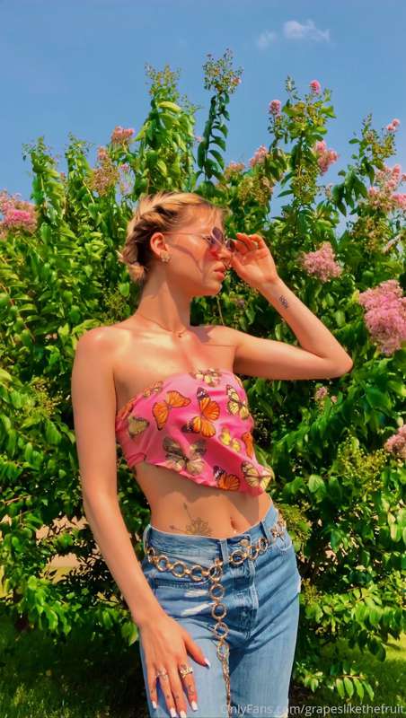 Super model vibes 🌸